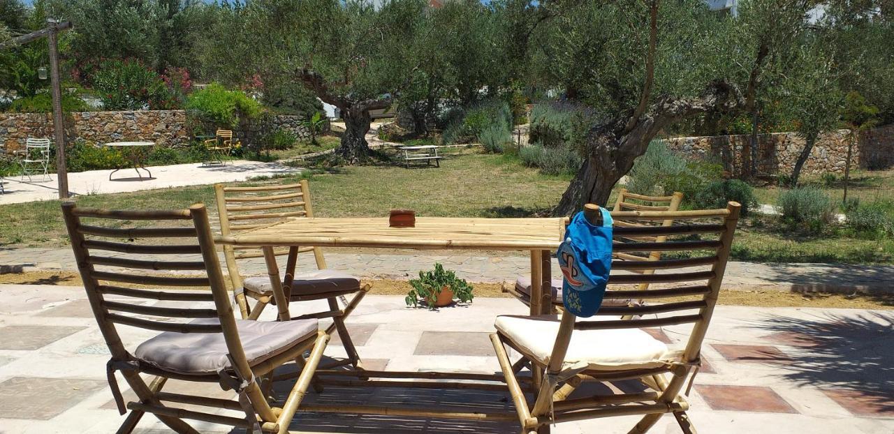 Kavoulakos Studios Skoutárion Exterior foto