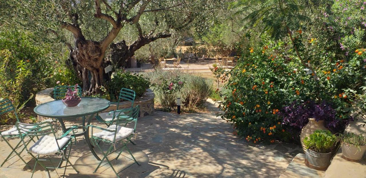 Kavoulakos Studios Skoutárion Exterior foto