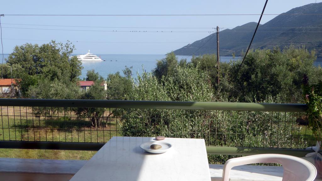 Kavoulakos Studios Skoutárion Exterior foto